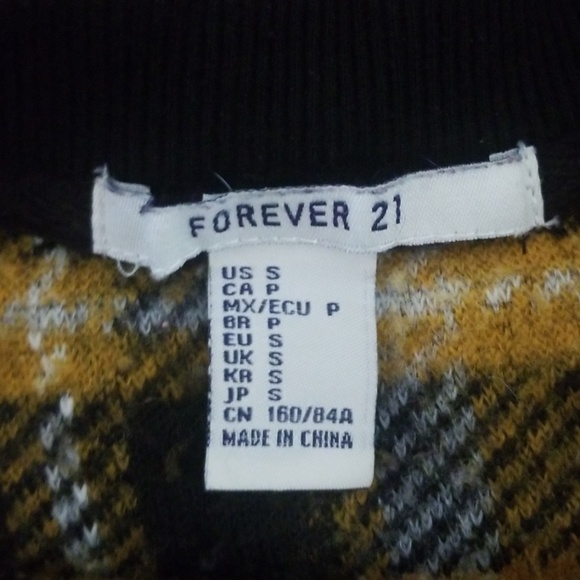 Forever 21 Plaid Pullover - Picture 4 of 4